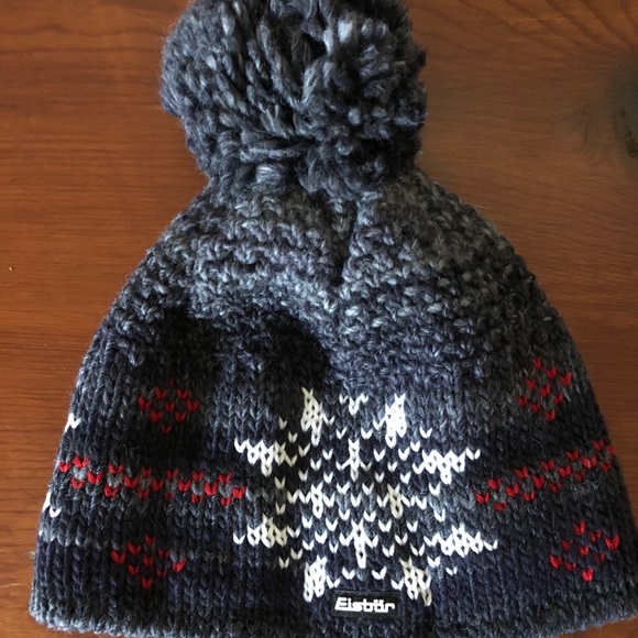 Eisbär Ike Pompom Hat - Picture 4 of 5